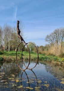 Silks 2 Lifesize at Sculpture by the Lakes